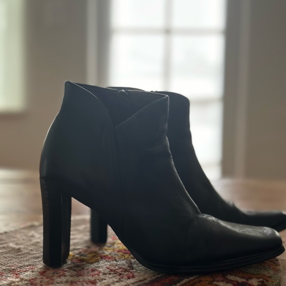 Black Leather Square Toe Ankle Boot - Picture 2 of 6